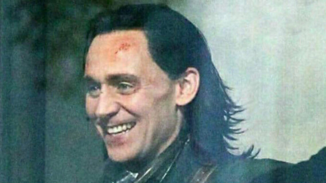 aalimameen's tweet photo. Loki On The Set Of Avengers 4 😍
#LokiWillReturn https://t.co/1toPuO7tn1