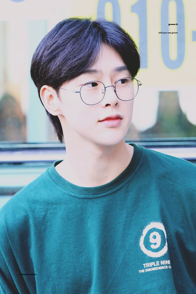 grooveit97's tweet photo. 180519 청량겸둥이 넘 사랑,, #권현빈 https://t.co/MJoJ8arTim