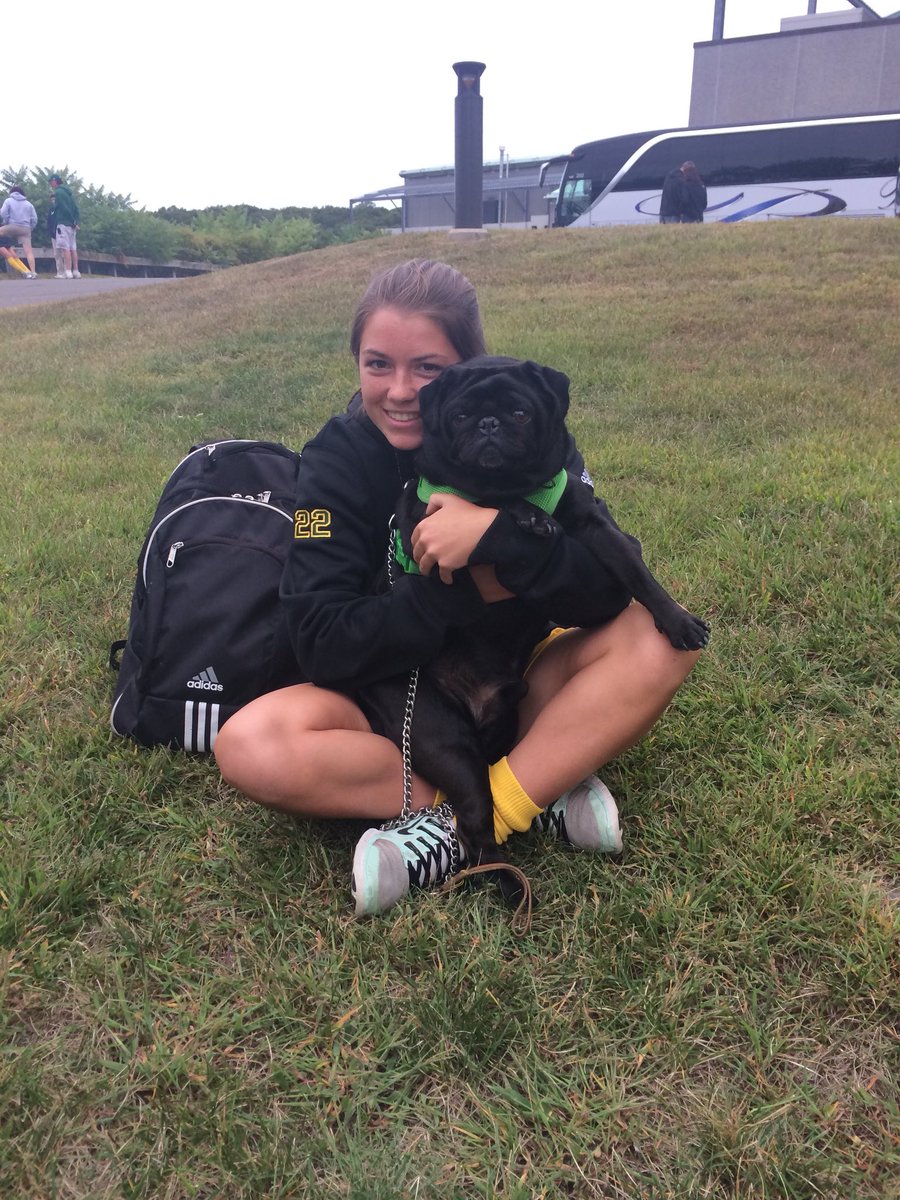 Paige_Cammeyer's tweet photo. #UVMGRAD #GOSYD https://t.co/ZPI6NhyNYu