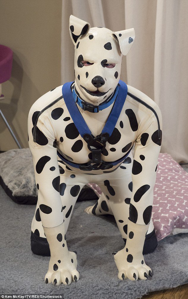 _____blockchain's tweet photo. @TheCryptoDog almost as weird as this guy: https://t.co/RSQg8xpY6z