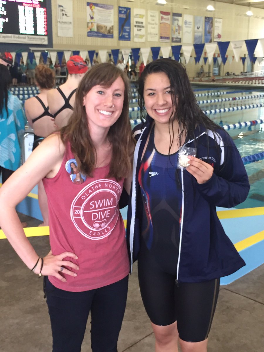 ADPriceON's tweet photo. Coach Haigh has taken our swim program to new heights. The girls finished 9th yesterday at the state meet, our best finish in ON history. THANK YOU🙏and best of luck as you pursue your dreams in CO. The program will continue to improve thanks to the foundation you have left at ON https://t.co/lS6eUXi6pY