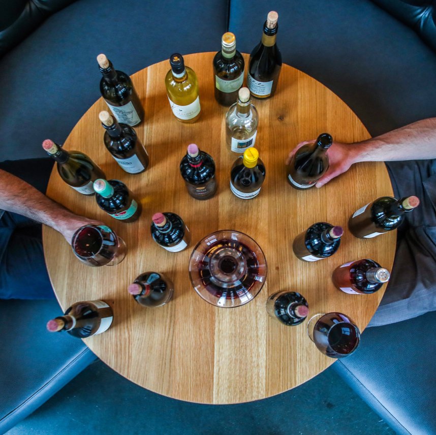 mplsnorthwest's tweet photo. Find your inner sommelier and take a trip to #BuffaloRockWinery. Follow the link for a #BOGO wine-tasting deal! 🍷🍇 https://t.co/pH6z2x9EeY
#WineLovers #OnlyinMN #SommelierInTraining https://t.co/2NR6spBuFB