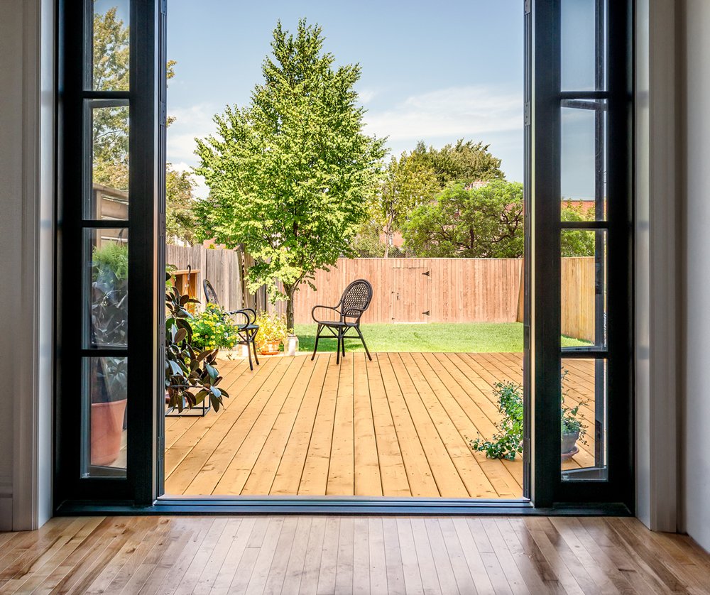MPSienna's tweet photo. Time is running out on your chance to win a #backyardprivacy reno #ontario! Send us a picture of your backyard and tag #onrenochallengeentry for your chance to win! - https://t.co/rxWyipYwml https://t.co/wgwtQ1VbZA