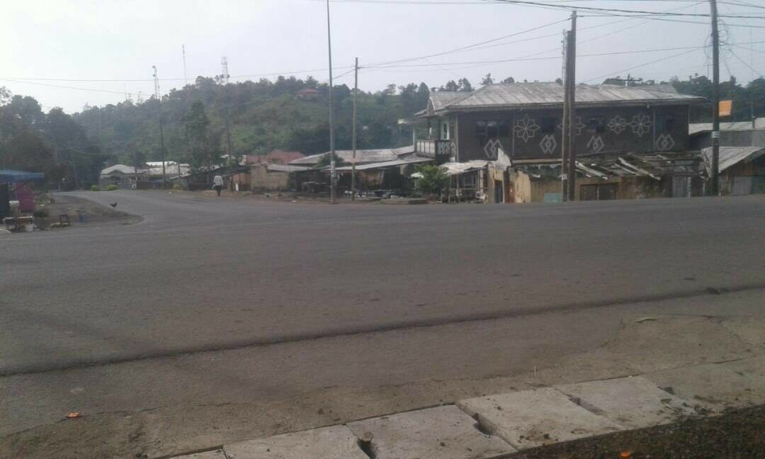 dakarlbkk's tweet photo. @judithnwana @Refugees @EmmanuelMacron @10DowningStreet @StateDept @cnni @The_EastAfrican One sided story. crook up story. LRC propagada there was no 20 May celebration in #SouthernCameroons  #Ambazonia it was ban and #Ambazonians welcome it with ghost towns. Where are your facts? Its annexation day. Ban. #SelfDetermination #AmbExit #FreeSisikuAyukTabe https://t.co/L6DhafjewV
