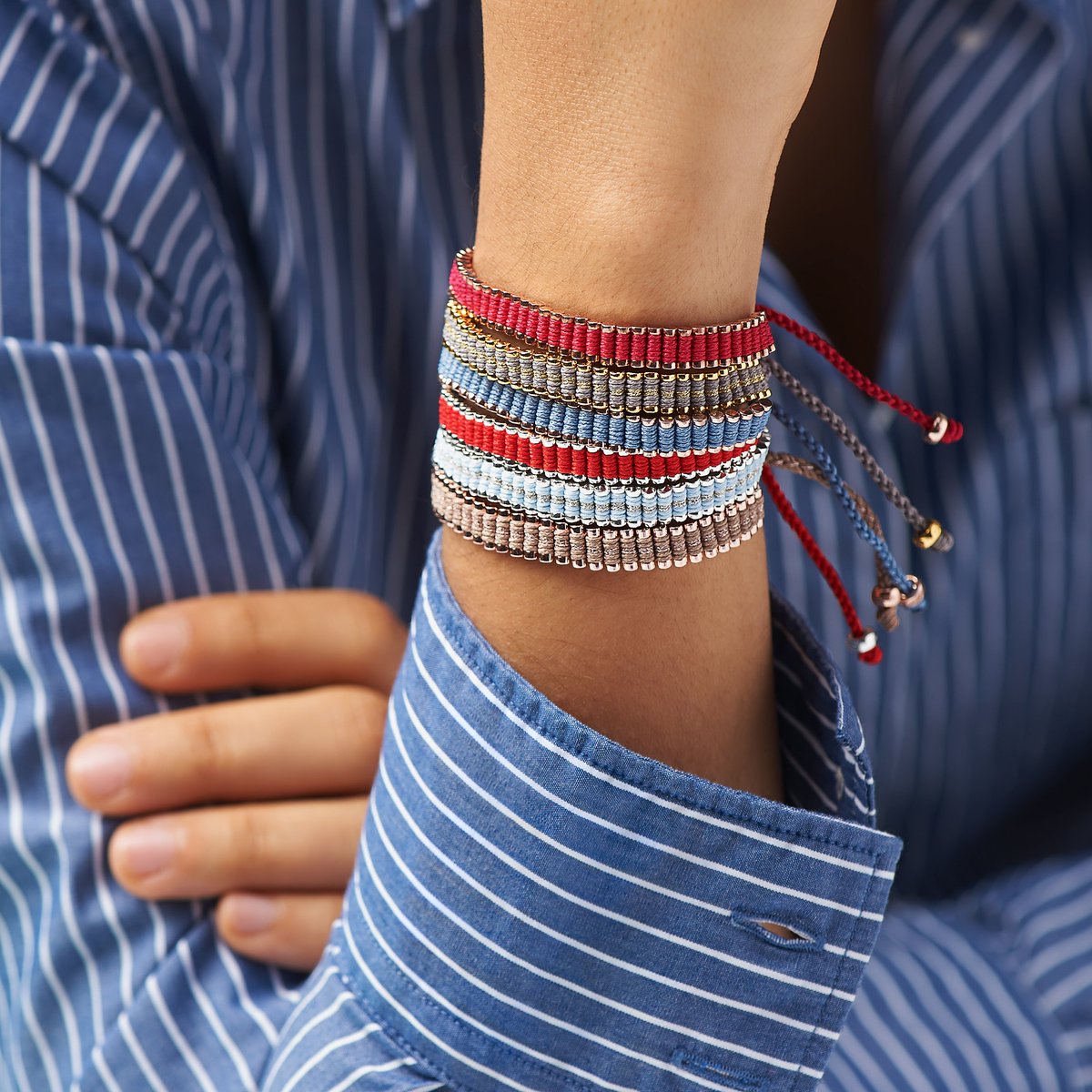 Links Of London Feeling Proud To Be British After Yesterday S Royal Wedding Slip On Your Red White And Blue Bracelets Discover Friendship Bracelets T Co Vxc8tjlyxu T Co Qa81qufw7h Links Of London Feeling Proud To Be British After Yesterday S Royal Wedding Slip On Your Red White And Blue Bracelets Discover Friendship Bracelets T Co Vxc8tjlyxu T Co Qa81qufw7h
