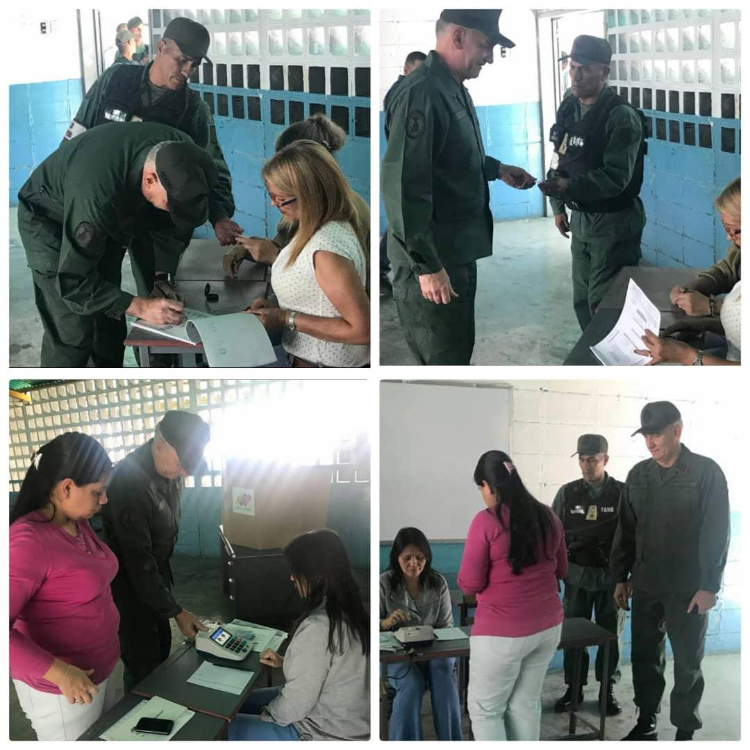 Visipol_MIJP's tweet photo. Viceministro @GralMolina: Decide por la independencia, por el futuro, ejerce tu derecho a  decidir en Paz, vota por la Patria #VotaPorVenezuela https://t.co/XZjqVDdjuN