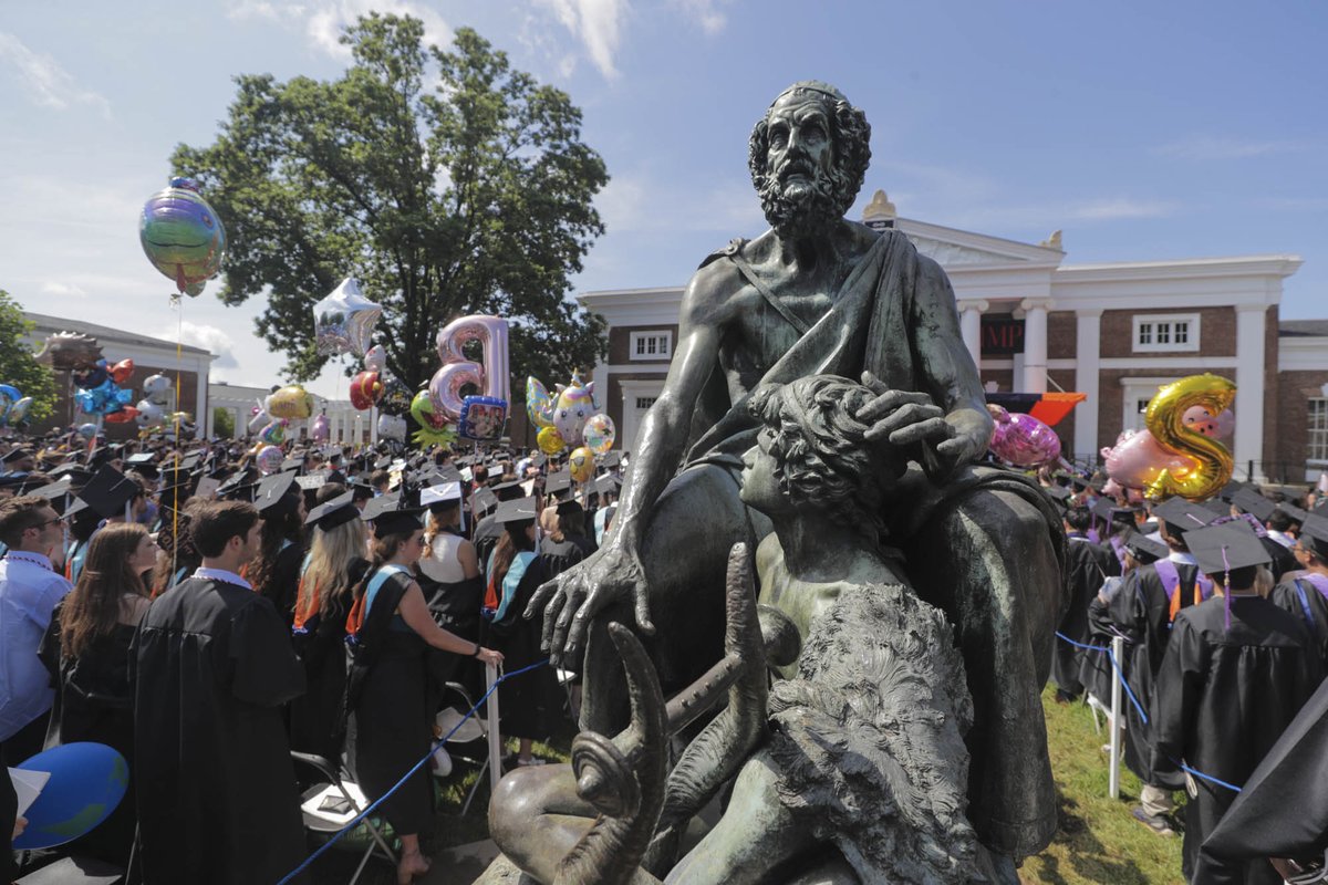 UVA's tweet photo. That's a wrap for Final Exercises. Congratulations to the Class of 2018, you did it! #UVAGrad https://t.co/VjdqW3y0YY