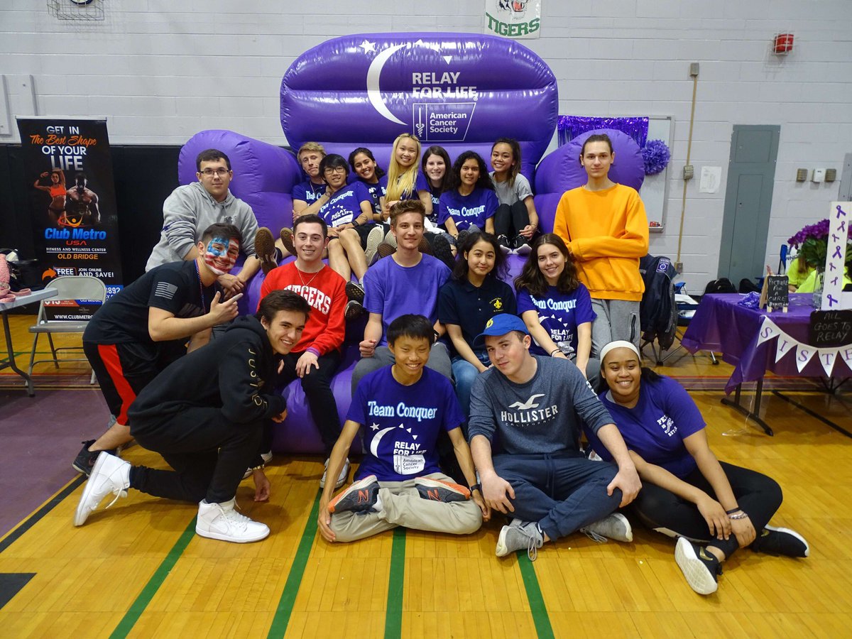 susansilverman_'s tweet photo. What an incredible night with some amazing people! I cannot be more proud and thankful for those who came and supported my #TeamConquer and walked for the cure to cancer. This event and everyone shown mean so much to me thank you💜💛 @OBHSClassof2018 https://t.co/TevTAESImd