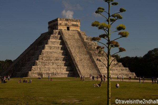 TravelGumbo's tweet photo. Today's featured #destination #travelblog is from @jlessuck. A tour of #chichenitza #Mesico. #Mayan #ttot
https://t.co/9DEPa67doG https://t.co/EKxpbak3DY