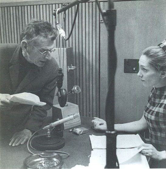 J_Wilkinson_Art's tweet photo. Happy (slightly) Belated 85th Birthday #SiรขnPhillips! You rock! Loved you as 'VOICE' in @samuelbbeckett's #EhJoe (1966), as 'W' in #Rockaby and as #GaiusHelenMohiam in @DAVID_LYNCH's #Dune (1984) https://t.co/cPP2se6EJ9