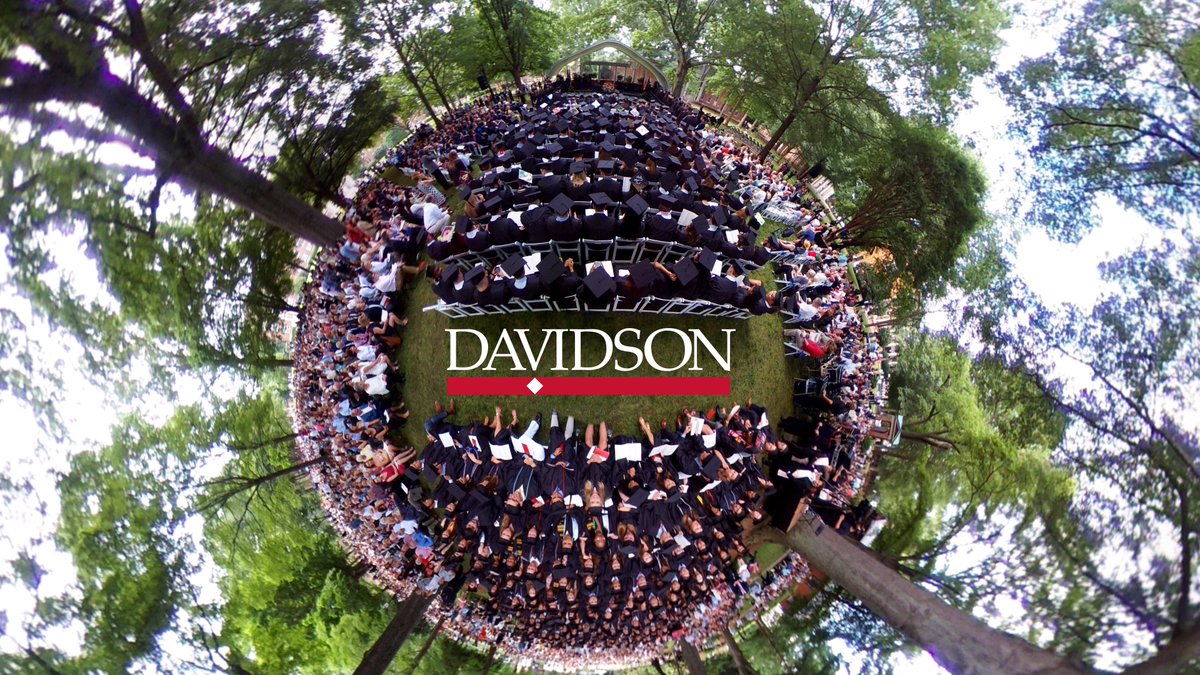 DavidsonCollege's tweet photo. Alenda Lux Ubi Orta Libertas - - "Let Learning Be Cherished Where Liberty Has Arisen" #Davidson2018 #AlendaLux #DavidsonCollege https://t.co/z6ottpHnWy