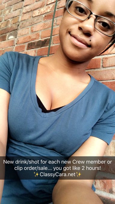 Patio party!!!  (I&rsquo;ve had a tad bit to drink)   ✨https://t.co/gZKsiIbJN6✨ https://t.co/BdU8Q1pZT4<a href="/tag/ebony"class="tags"><span>#ebony</span></a><a href="/tag/clip"class="tags"><span>#clip</span></a>