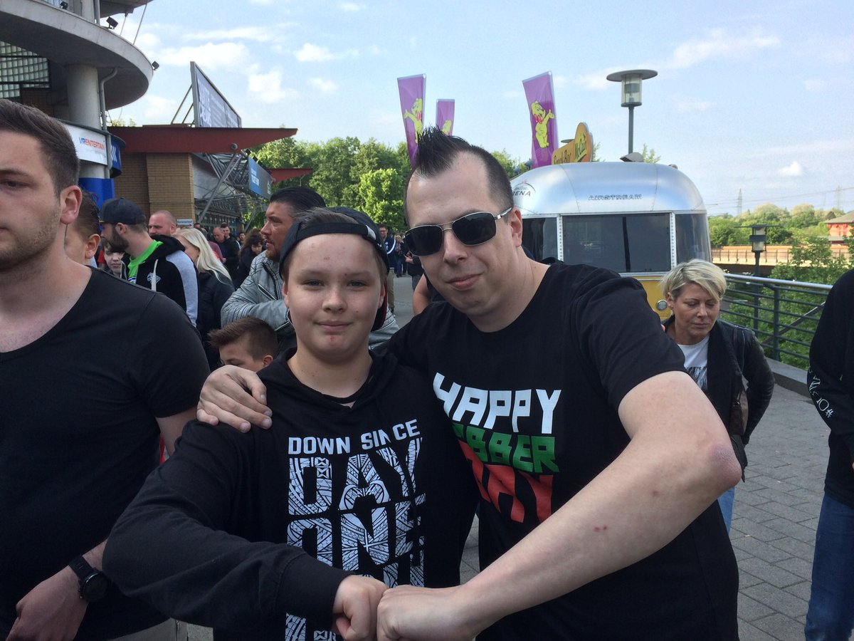 SebiCourtois's tweet photo. @deredeljobber leider danach nicht mehr gesehen;) https://t.co/fJ6YoIr084