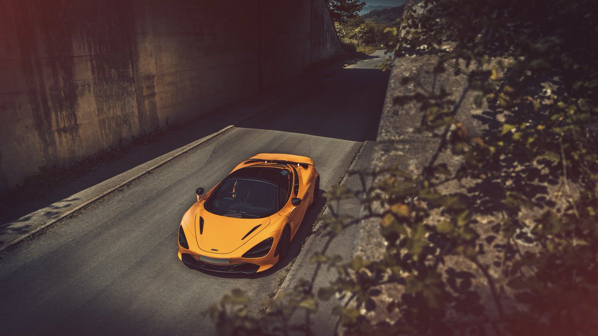 frytography's tweet photo. McLaren 720s. 😎 https://t.co/xpe9bIoGAc