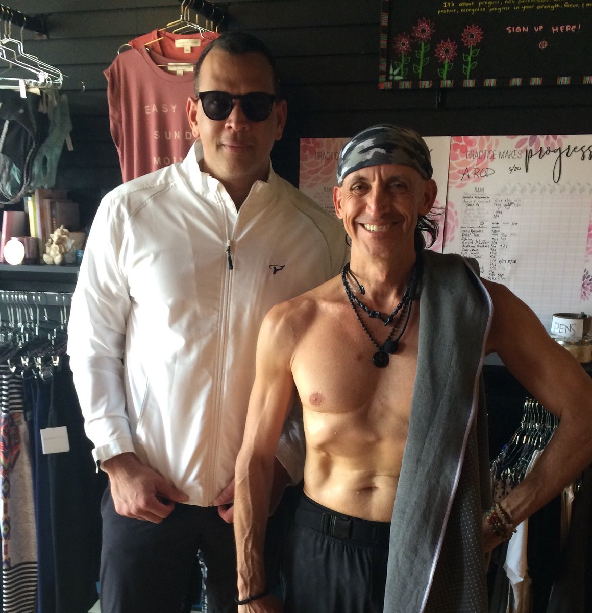 ItalianX2's tweet photo. @AROD Honored to have you in class today, thank you &amp; awesome job!!! https://t.co/ZYZzCOJzrc