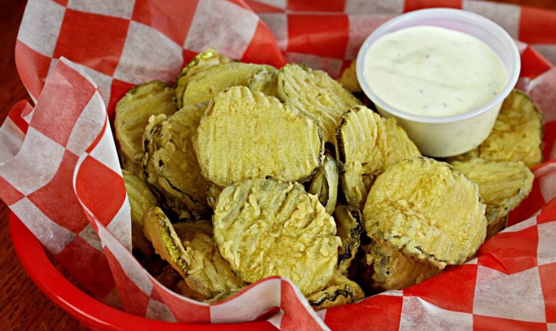 JeffersonsKU's tweet image. Retweet for a shot at free fried pickles for a year! Picking 10 winners. #itcouldbeyou