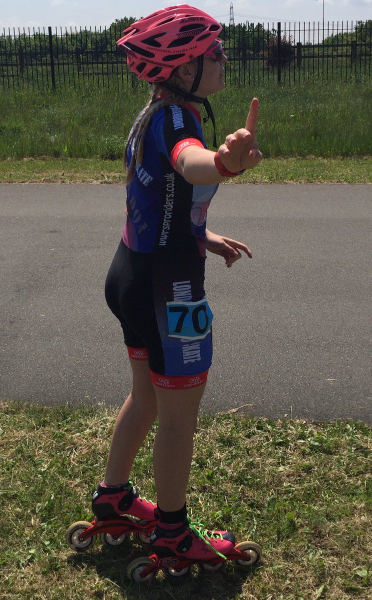 Inlinespeed1's tweet image. Ready for  relay change, such a great team 24hr Le Mans next @Gerrybucke @sooley77 @EyewearTy @BarrieWiles