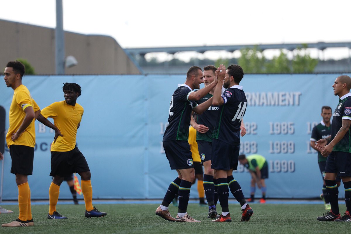 .@bledibardic has his second of the match after lofting a shot over the goalkeeper in the 59th minute l. The score is 5-1. #NPSL