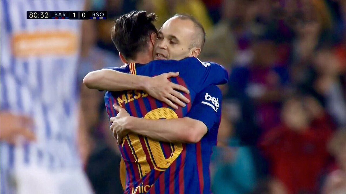 __gaby95's tweet photo. GRACIAS GRACIAS @andresiniesta8 #AdiosIniesta #infinit8Iniesta https://t.co/E8p9yBQ5eO