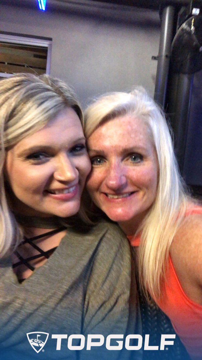 justduitk's tweet image. Big fun at #TopGolf last night #needlessons