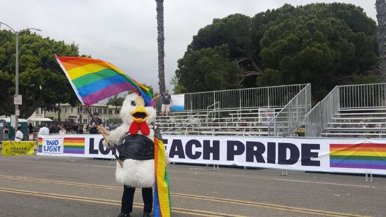 Happy Long Beach Pride Everyone! #cluxa representing! #lexa #LexaDeservedBetter #LBPride #LongBeachPride #love #lexa