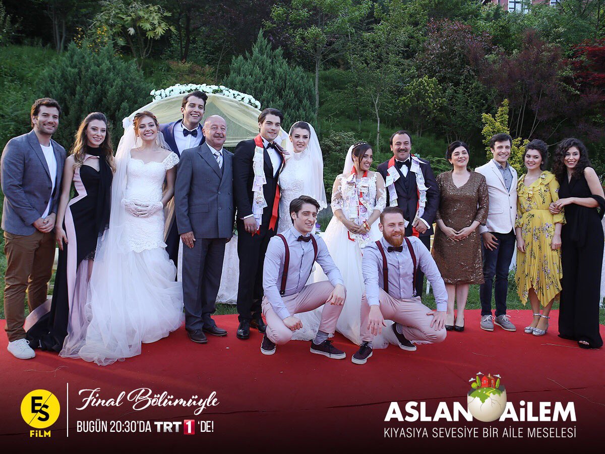#AslanAilem final bölümüyle @TRT1 ekranlarında başladı. Hepinizi bekliyoruz.🤗
#MutluSon