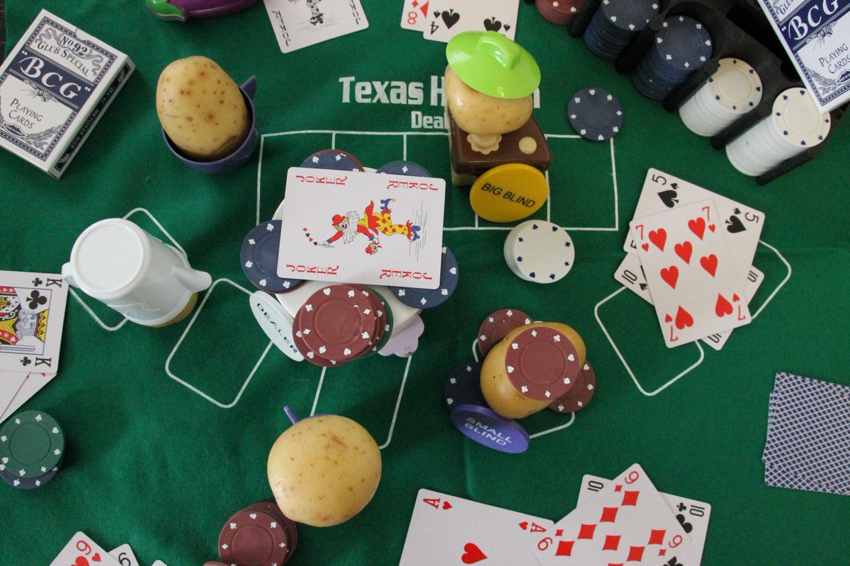 YanitoMazes's tweet photo. Found these hilarious photo of potatoes playing poker on https://t.co/Sv17VObOdo and was not disappointed. I mean I wasn't disappointed, I can't speak for the potatoes.

#poker #potatoes #seriously #photoshoots https://t.co/ZTtcEWeMcL