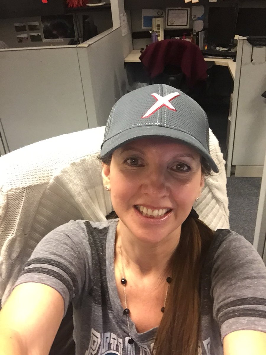 plexusvbaker's tweet photo. Iโm back to my baseball ๐งข today!! Oh, on a side note Iโm using less makeup since I started the new easy 2 step skincare line from Plexus. Itโs called Joyลme and I still have samples if you want to try it out.#Joyลme #healthyskin #notmuchmakeup #plexus #thisis48 https://t.co/jB7HysZfjY