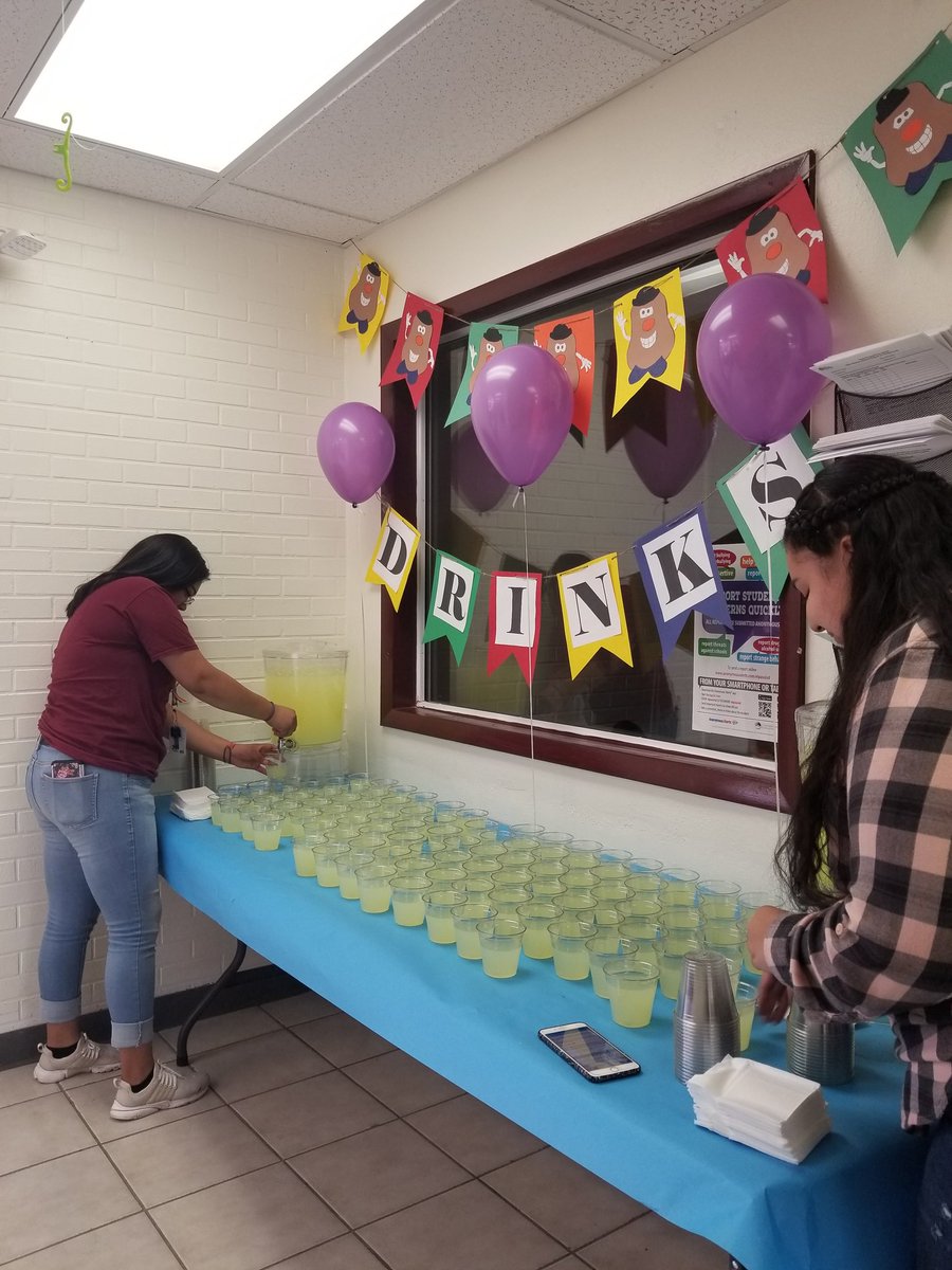 Ahs Student Ambassadors tweet media