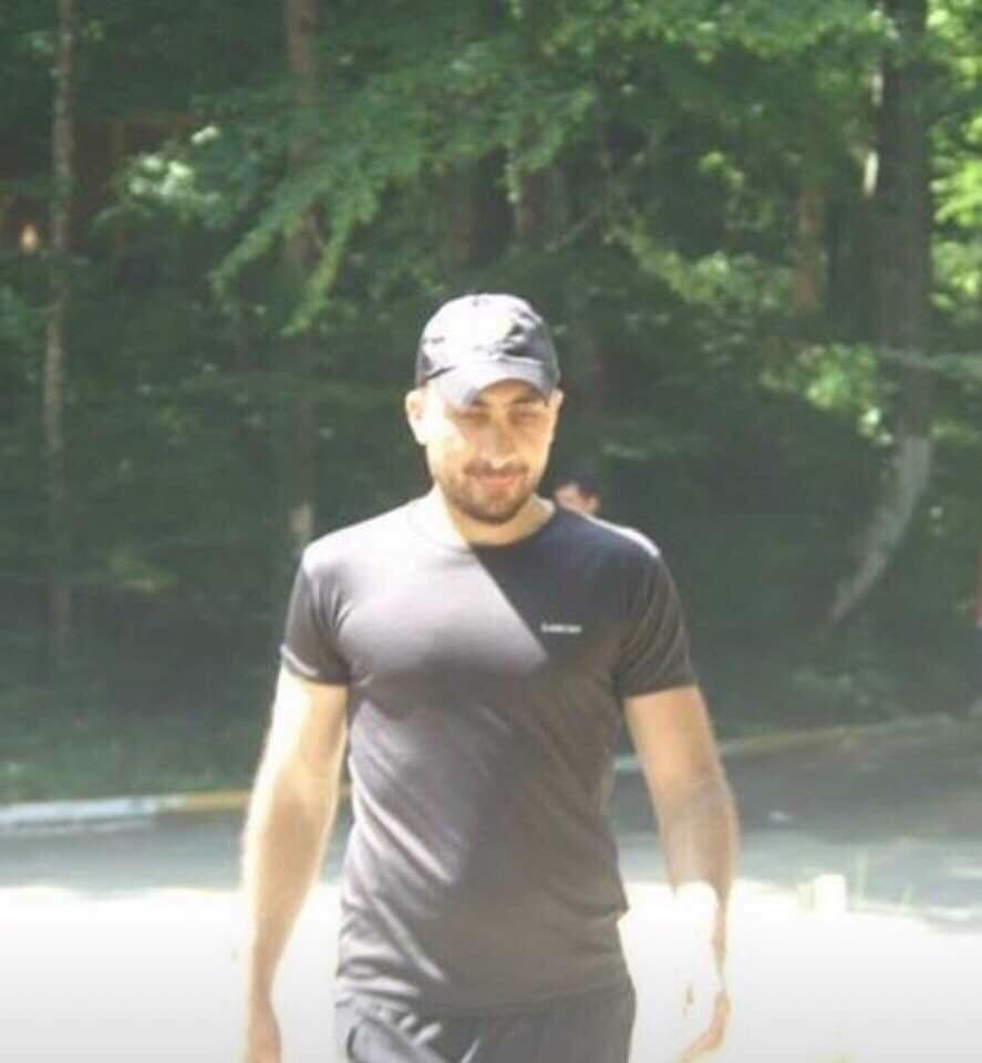 Ağrı’nın Doğubeyazıt ilçesinde hain teröristlerce döşenen el yapımı patlayıcının infilak etmesi sonucu şehit düşen hemşehrimiz Asteğmen Cengiz USLU’ ya Allah’tan rahmet, ailesine ve milletimize sabırlar diliyorum.

Milletimizin başı sağolsun.