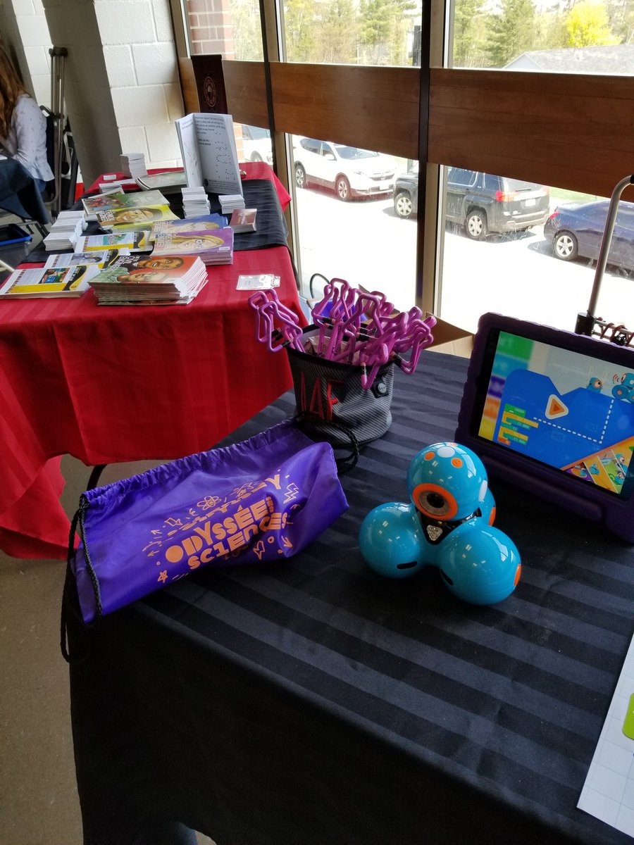ind_futures_eng's tweet photo. Our trip to #ANTEC2018 was fantastic! Gave out almost everything you see here, our free resources for teachers, with special swag just for #OdySci as well. Session Robotics in the Indigenous Elementary Classroom went well with excited teachers ready to learn! https://t.co/b5VZj4HoN9