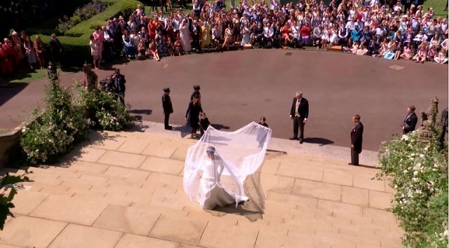 KulNaija's tweet photo. Royal wedding: Take a look at some pictures from the colourful wedding
https://t.co/hRcB36BdCR https://t.co/37rmdcQH3X