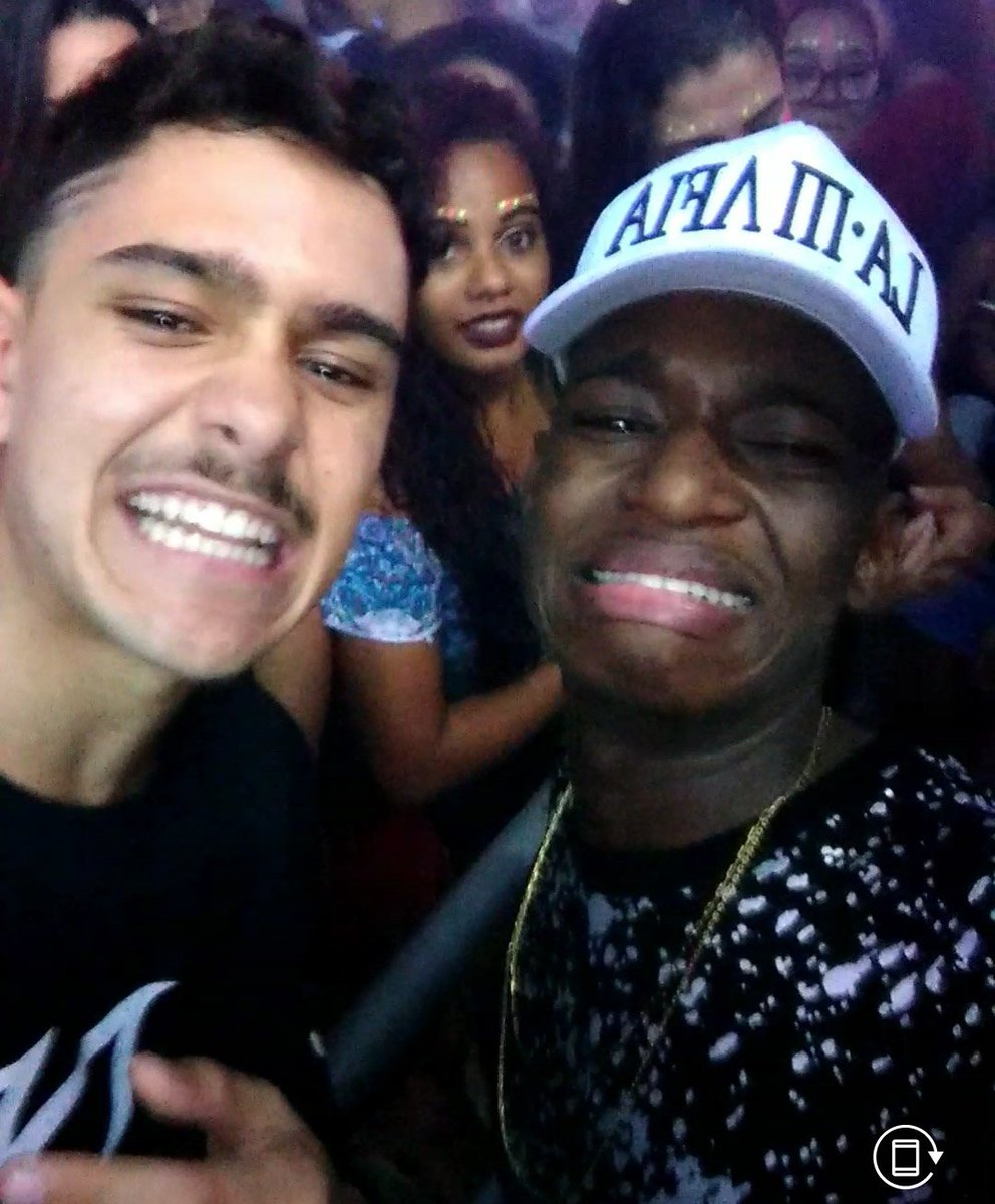 Calladuu's tweet photo. +3 mais zoado 😂😬 porrãããã @Djrogerinhooo1 https://t.co/qxoKIZ1Ct3