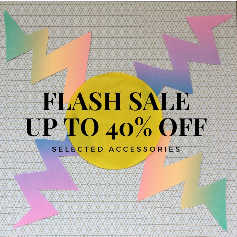 lalaandpom's tweet photo. Whoop. Accessories sale tonight x https://t.co/QLxZxxArQN