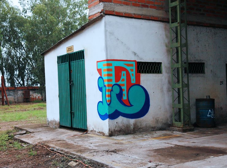 BKStreetArt's tweet photo. BSA Images Of The Week: 05.20.18 / Colombia Special https://t.co/vJ4uxggFGE @beneine #dictadorartmasters 
Ben Eine for Dictador Art Masters Foundation. Colombia. Photo © Jaime Rojo https://t.co/eWxyBvCr0K