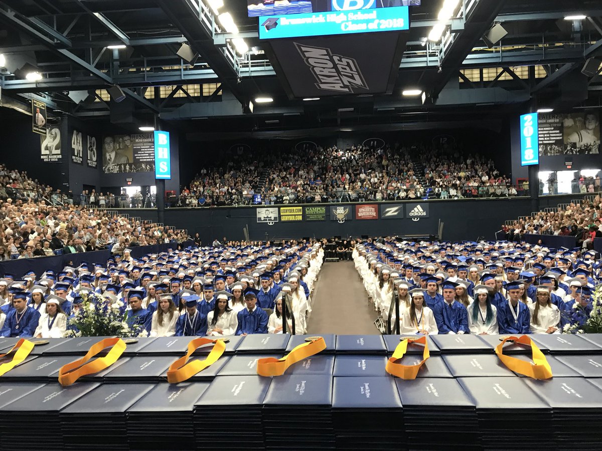 BHSMerrill's tweet photo. Congratulations to the Class of 2018!  Good luck as you begin the next phase of your life. @BrunswickCSD @BrunswickHSOHIO @BHSClassOf_2018 https://t.co/0AIBpz91fB