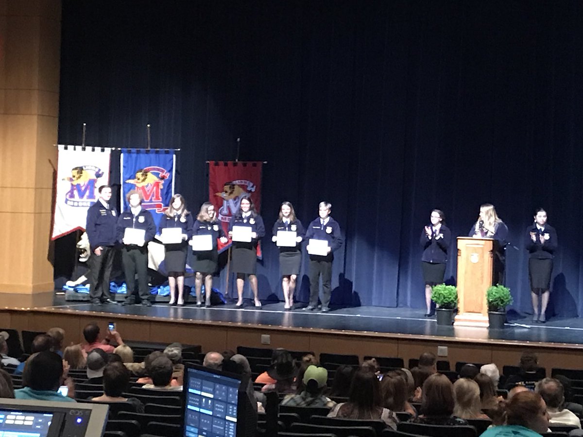 MoorePublicSch's tweet photo. 2018 FFA Awards Banquet - So Proud of these students and their teachers. https://t.co/BEJa2OZwjW
