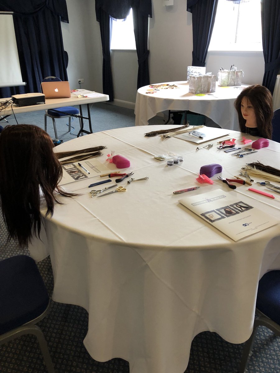 MedwayHairAcad's tweet image. Such a great day #teaching #microring #nanobonds and #gluebonds #hairextensions today @TheGeorgeHotel #hairsalons #lovetolearn #newbusiness #entreprenuer #medwaycourses