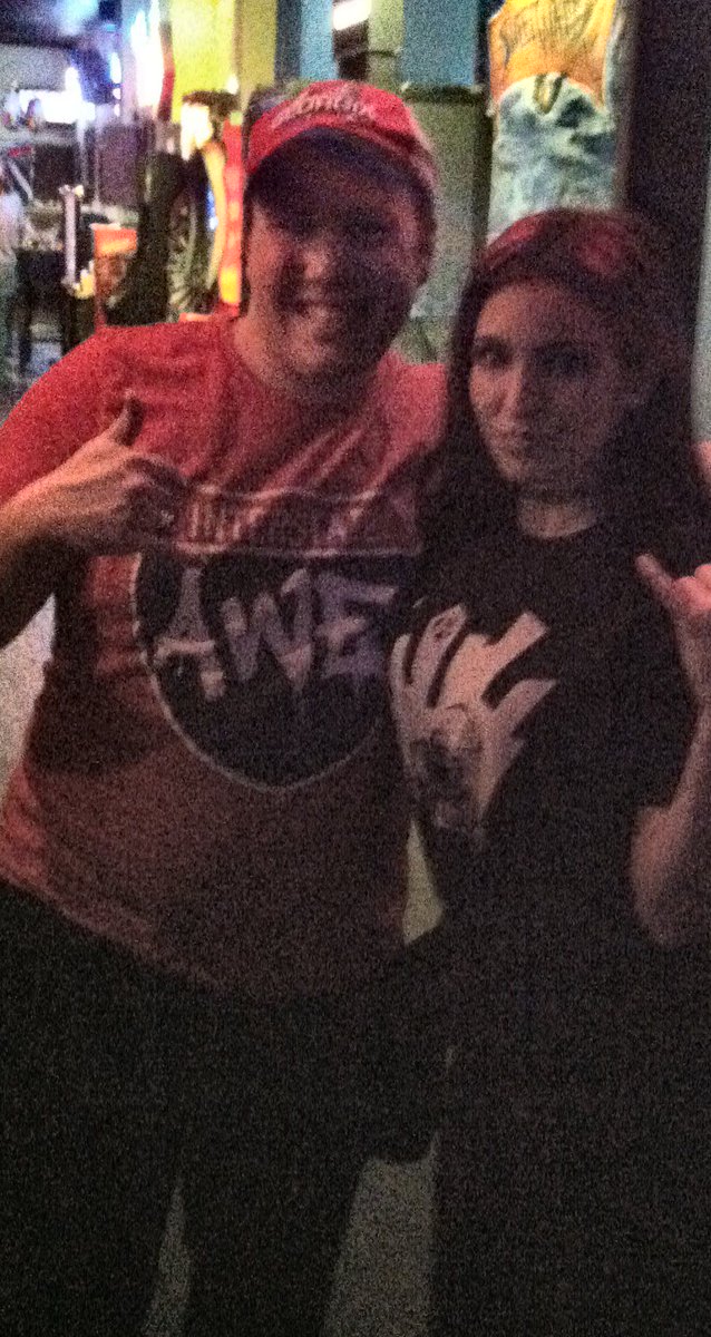 TheEBo's tweet photo. Saw @brittanyblake_ 2 years ago in a Pub. She's only gotten better and apparently lighting has gotten better too. #RoyaltyReturns https://t.co/lRl56rhoZd