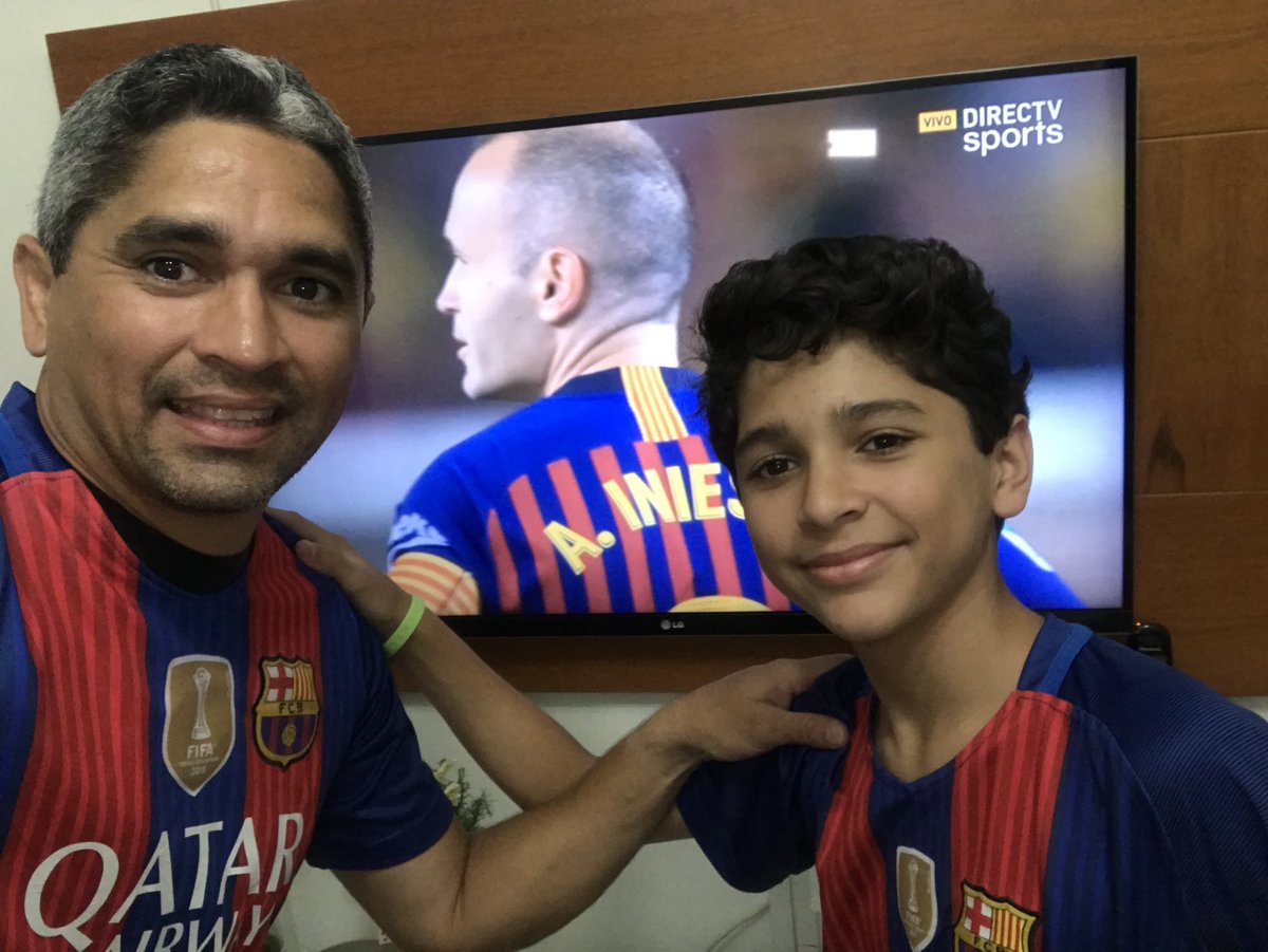 jgsg2000's tweet photo. Adiós al mas grande #infinit8Iniesta #infinitiniesta https://t.co/hrDPUfXo9P