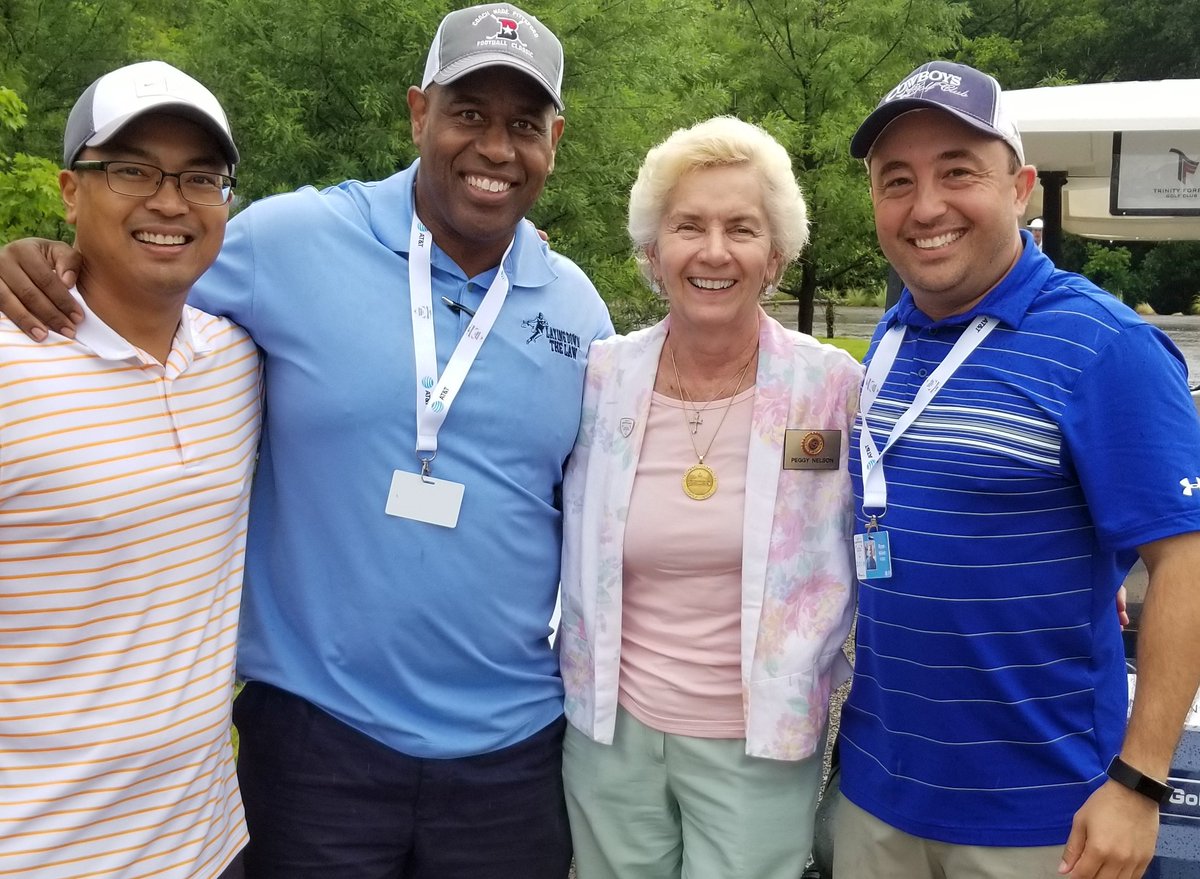 Foss_Sports's tweet image. I&apos;m gonna have a bakeoff with Mrs. Nelson @attbyronnelson #LDTL
#cookiechallenge