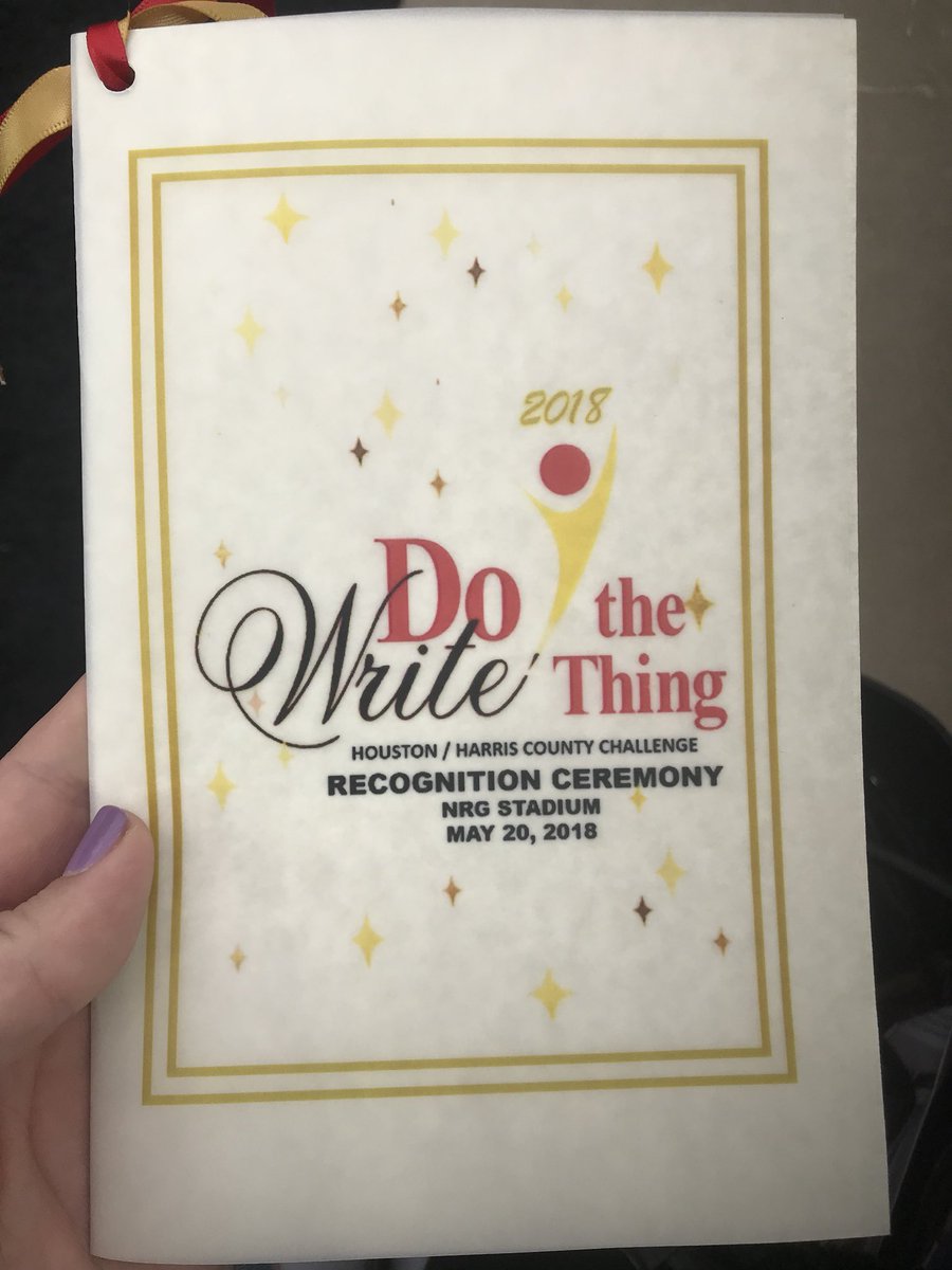 CoachCueva's tweet photo. So blessed to be able to spend this Sunday afternoon celebrating Colin F. for being a school finalist in the @DtWTChallenge Way to represent @GJHGators I am one proud teacher! #dtwtChallenge #proudteacher #writing #inspirational https://t.co/YdxUXf4LXf