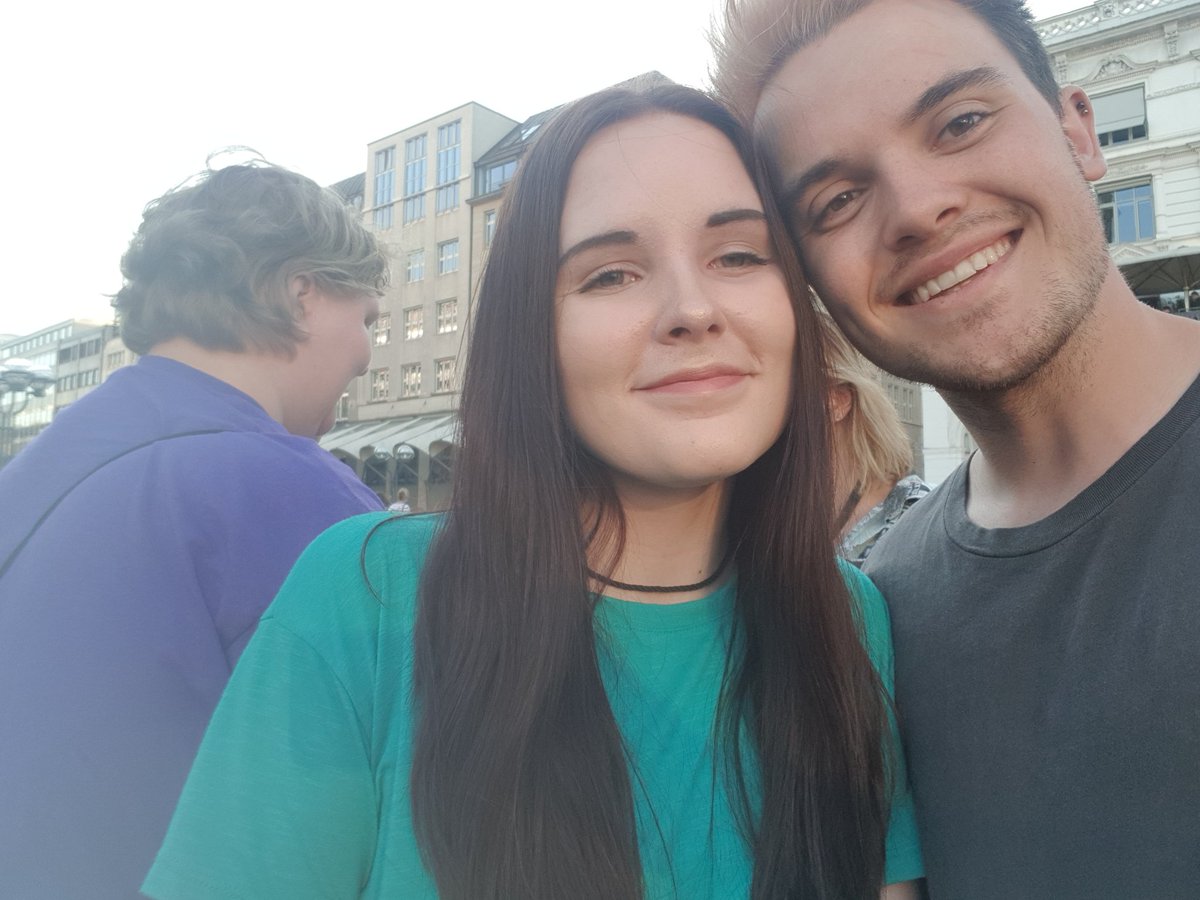 fallinantonia's tweet photo. I'm hella late but honestly you boosted my confidence a lot since I met you and I'm just extremely greatful for that
Like just talking and having a joke was so great thanks mate love u

#ConfidentForChris https://t.co/NYGQsbSZ9o