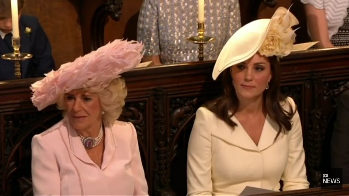 meme_polli's tweet photo. The British people's reactions to the American preacher at the Royal Wedding are my new favorite thing

#RoyalWedding #funny https://t.co/MeMCBmuTkn