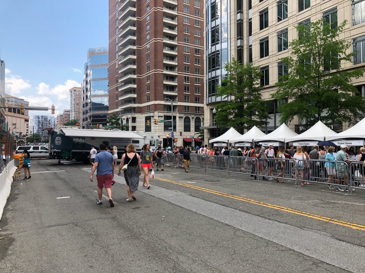 ArlingtonVaPD's tweet photo. ACPD helped keep thousands safe today during the @GOTRNOVA 5k and @TasteArlington. Thank you to the Ballston and Virginia Square neighborhoods for your patience during today’s planned road closures. https://t.co/XqxYKrspSG