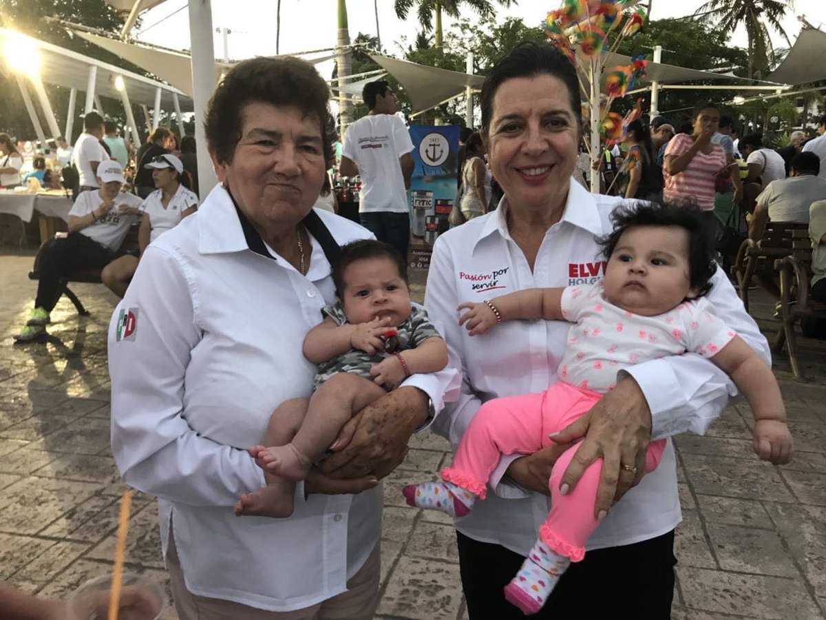 elviaholguera's tweet photo. Recorriendo uno de los lugares emblemáticos de mi querido Tampico, nuestra laguna del Carpintero. Impulsemos su cuidado!!! @Magda_Peraza #PasiónPorServir #ElviaHolguera #ElviaDiputada https://t.co/LpaEsEN6Qt