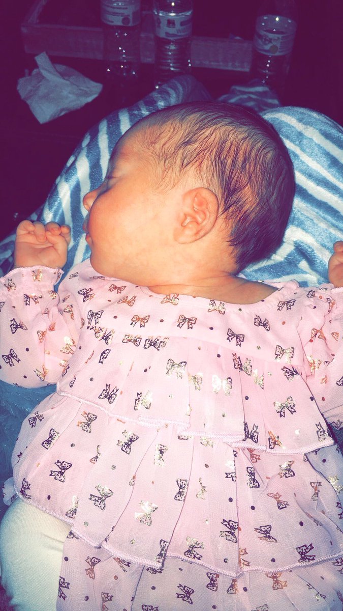 kttyktwhitney's tweet photo. Iโm sorry but i have the cutest baby Iโve ever seen ๐๐ญ๐ถ๐ผ #2weeks2days https://t.co/tKrKIOfIro