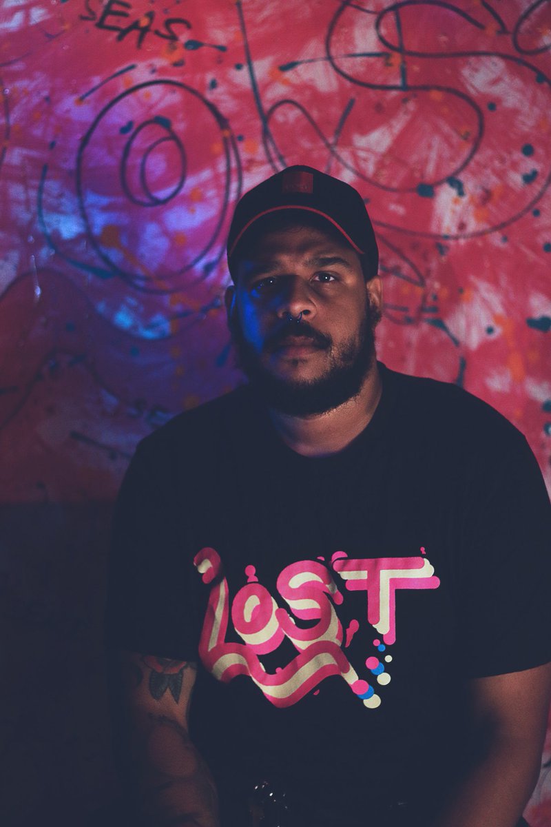 arod2up's tweet photo. Photos i shot of my brothas last night after @KAM_DELA ripped the stage and had half of west philly electric slide. Feat. @SoberLugo @HumbleButHUNGRY #ShotByARod https://t.co/fxC0gOQTtB