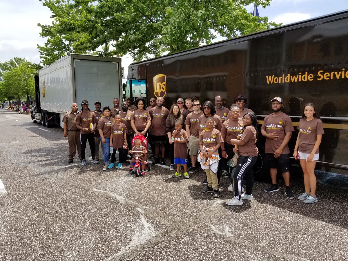 Central Plains participating in the Anne Malone Parade. This is a St.Louis tradition and UPS is always proud to be a part of this historic event. #100plusyearoldparade