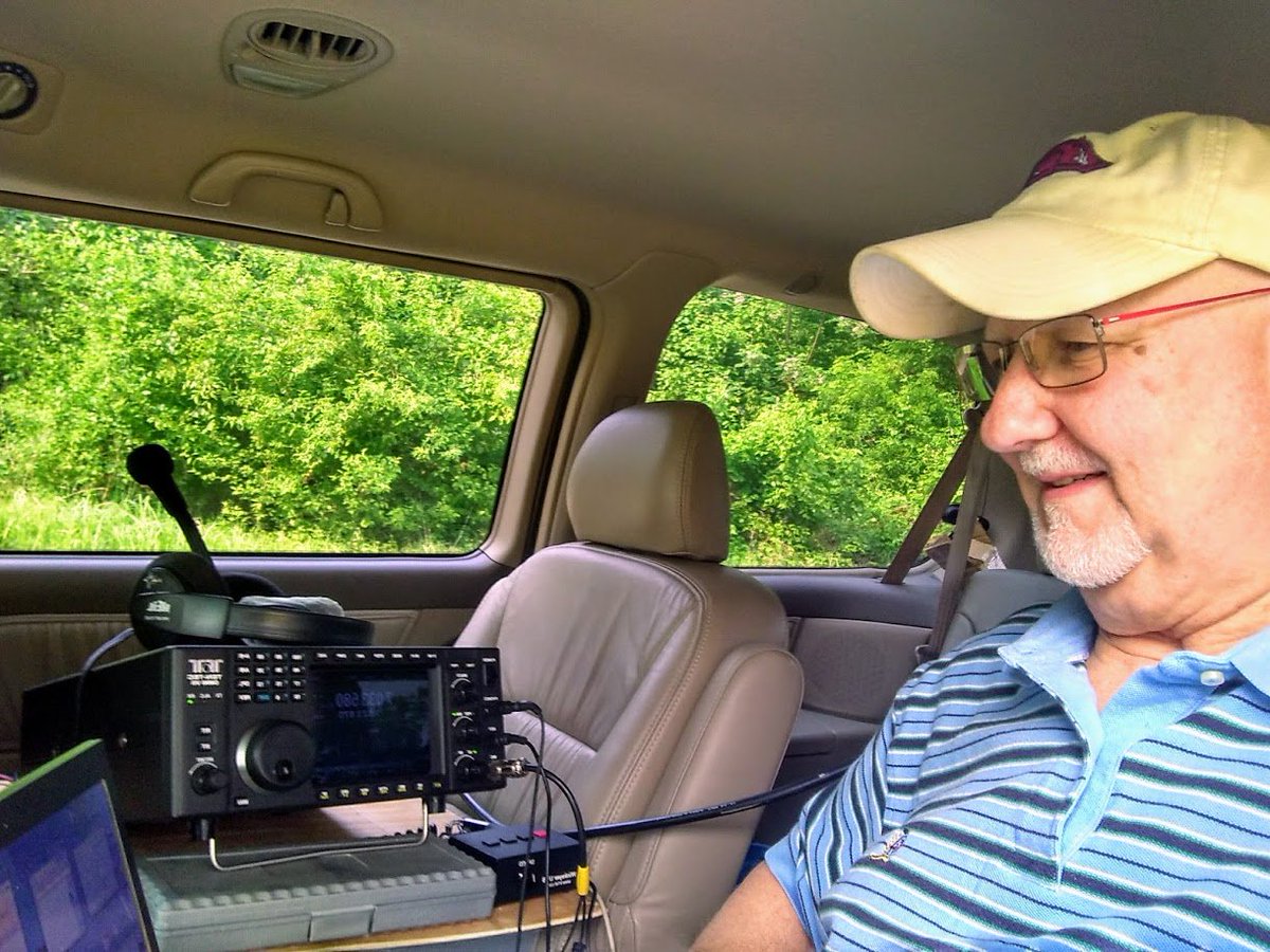 Ron_K5XK's tweet image. #hamradio Just now recuperating from the Arkansas QSO Party.  Good fun portable &amp;amp; from the inspiring mountaintop K5BAT station!
